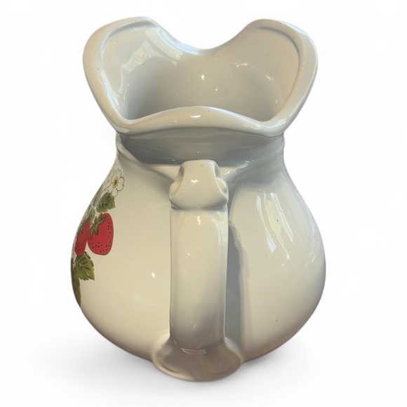 Strawberry MCCOY 7515 USA STRAWBERRY PITCHER WITH WASH BOWL 1960’s VTG - Picture 9 of 14